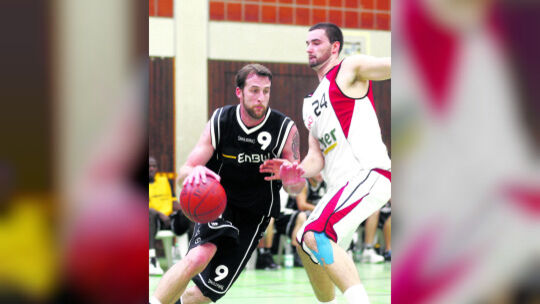 Vfl Knights (schwarz) - Giessen Ryan DeMichael (USA) Vfl Knights (schwarz) - Giessen Ryan DeMichael (USA)