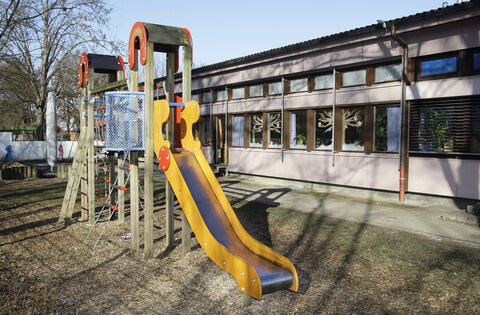 Kindergarten Haldenstra§e 8 in tlingenHaldenkindergarten