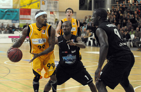 Basketball VfL Kirchheim  Knights - EssenSmith, Ahmad Jamal (1)