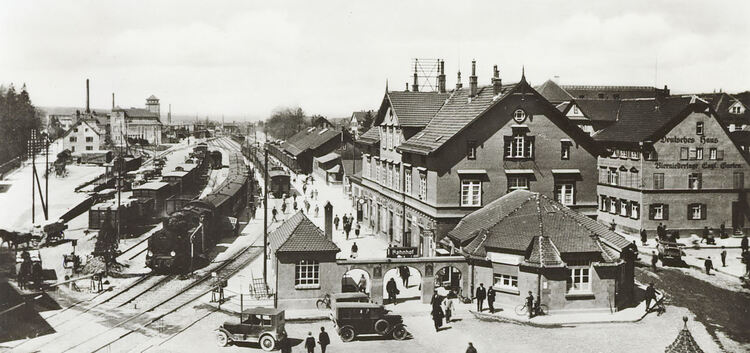 Alter Bahnhof Kirchheim: Ansicht des alten Bahnhofs, um 1925