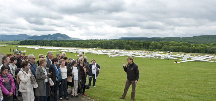 Segelflugtage auf der Hahnweide , 50 Besucher aus Rambouillet mit Thilo Holighaus