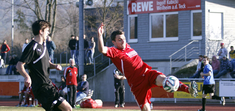 TSV Weilheim (rot) - TSV Waldstetten (schwarz), Michael Schweizer Rechts