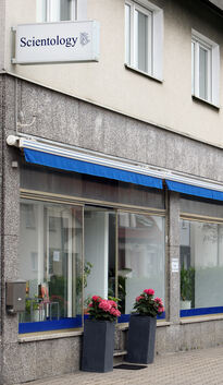 Die „Teck-Mission“ in Jesingen. Das Gebäude diente als Kulisse im SWR-Beitrag am Mittwoch zu den Aktivitäten von Scientology im