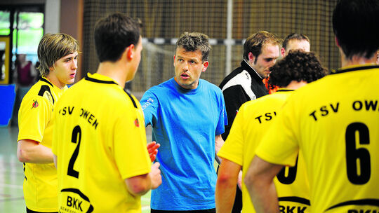 Owen blamiert sich nach KräftenSpielstenogramm