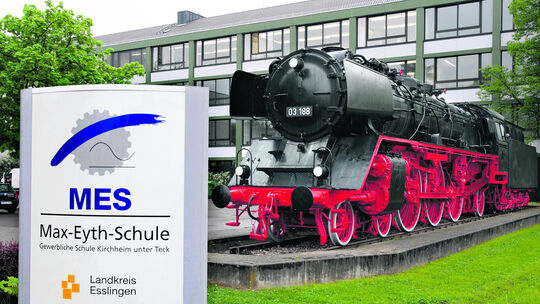Auch Berufsschulen sind im Umbruch Auch Berufsschulen sind im Umbruch