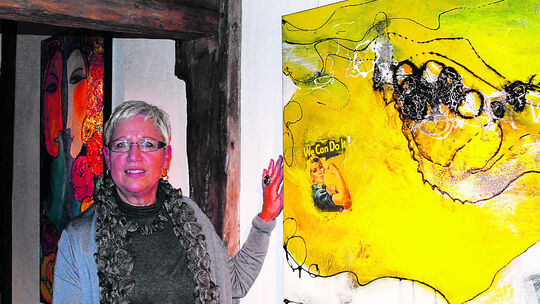 Lenninger Schlössle im Farbenrausch Lenninger Schlössle im Farbenrausch