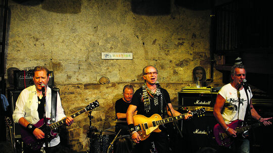 Jugendliche Rock-Altmeister