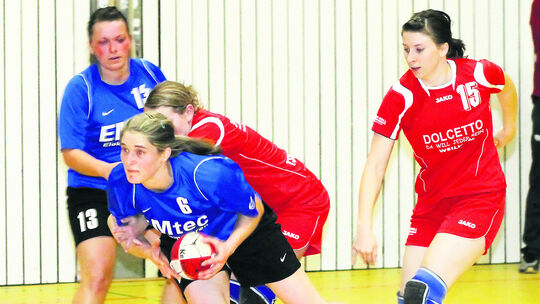Im achten Anlauf klappt‘sSpielstenogramm Im achten Anlauf klappt‘sSpielstenogramm