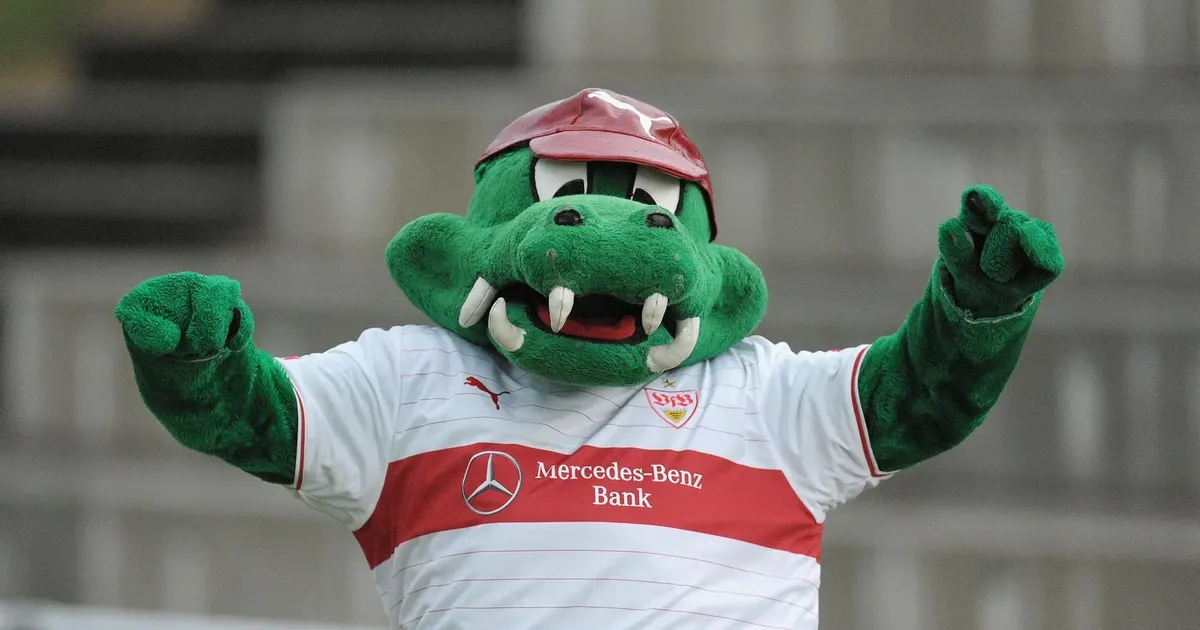 Schlierbacher Fußballer feiern Lokalsport Teckbote