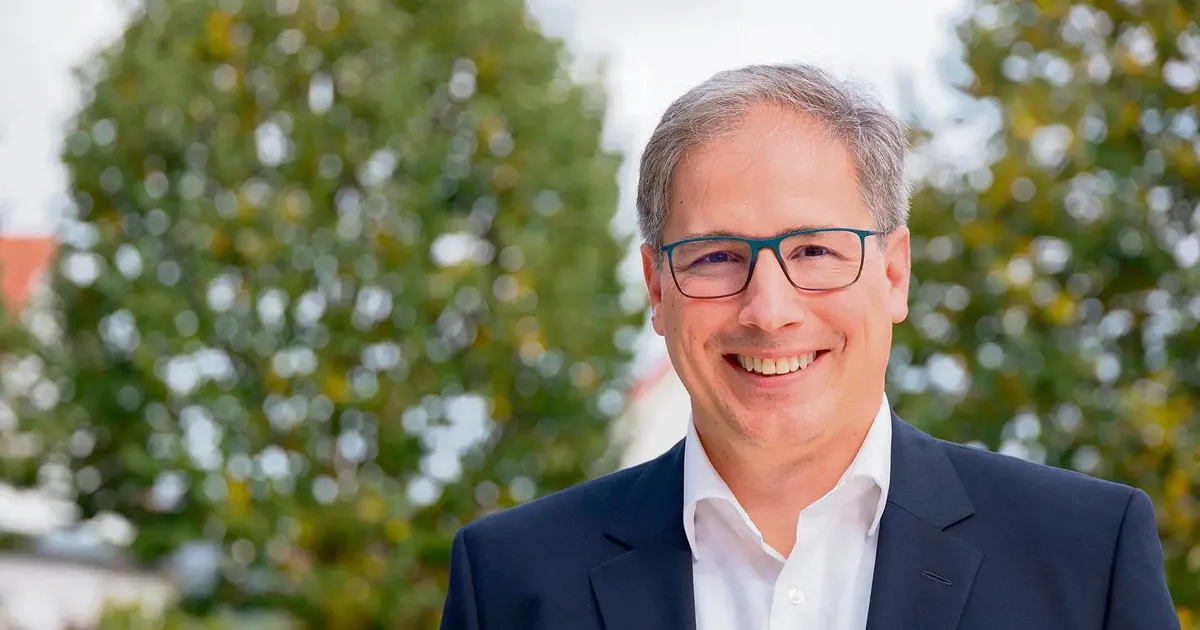 Kuttler bleibt Bürgermeister in Hochdorf - Rund um die Teck - Teckbote