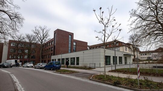Die Medius Klinik Kirchheim, hier die psychiatrische Klinik, hat ihr ambulantes Angebot erweitert. Foto: Carsten Riedl