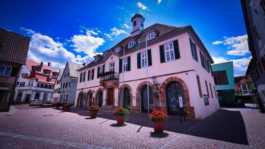 Die Zeiten sind schwierig, aber nicht hoffnungslos im Weilheimer Rathaus: Allerdings werden Investitionen zurückgefahren. Foto: Die Zeiten sind schwierig, aber nicht hoffnungslos im Weilheimer Rathaus: Allerdings werden Investitionen zurückgefahren. Foto: