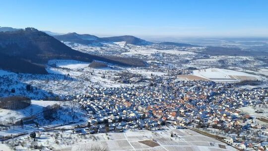 Von Beurener Fels aus hat man einen schönen Blick.