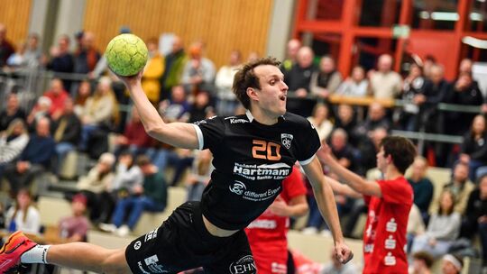 Lars Ruß und die HSG haben erstmals in dieser Saison zu Hause verloren. Foto: Markus Brändli