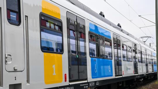 Zwischen Kirchheim und Plochingen kommt es in den nächsten Monaten immer wieder zu Zugausfällen. Foto: Markus Brändli