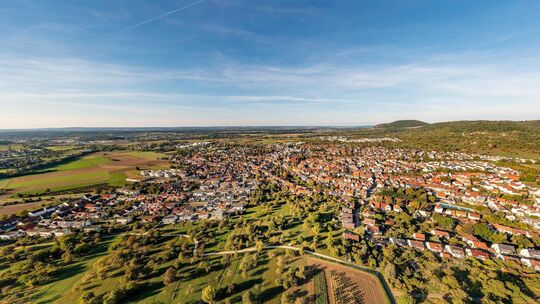 Die Kelterstraße und der Scholderplatz (im rechten Teil) gehören zum geplanten Sanierungsgebiet in der Weilheimer Innenstadt. A Die Kelterstraße und der Scholderplatz (im rechten Teil) gehören zum geplanten Sanierungsgebiet in der Weilheimer Innenstadt. A