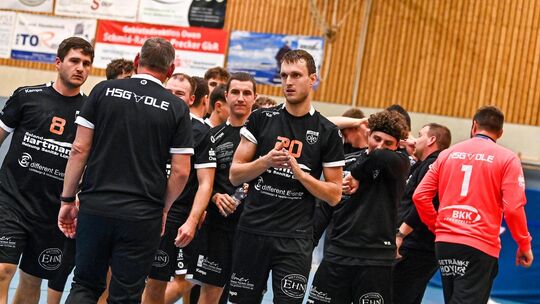 Applaus: Die HSG hat ihren zweiten Auswärtssieg eingefahren. Foto: Markus Brändli Applaus: Die HSG hat ihren zweiten Auswärtssieg eingefahren. Foto: Markus Brändli