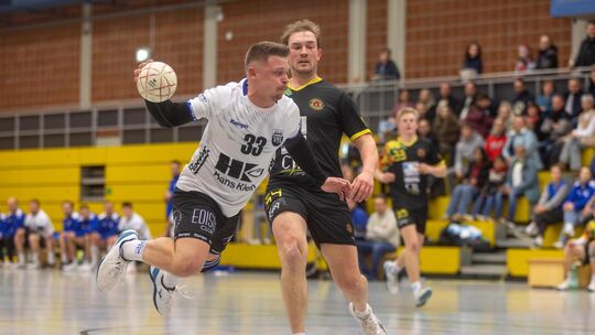 Sebastian Hübsch und der VfL wollen Platz eins verteidigen. Foto: Carsten Riedl