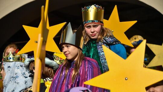„Mit Krone und Stern“ haben Kinder und Jugendliche Spenden gesammelt - 60.000 Euro waren es in und um Kirchheim. Foto: Markus