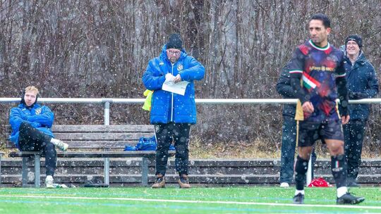 Die Jesinger von Trainer Christian Mirbauer haben ihr erstes Testspiel gewonnen. Archivfoto: Michael Treutner