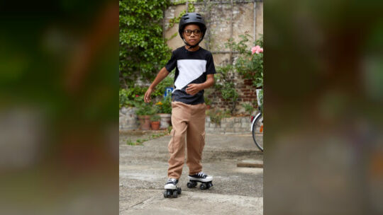 Mit Hornhaut und Augenlinse verfügt das Auge zwar über eine natürliche Barriere, die es bis zu einem gewissen Grad vor schädlich