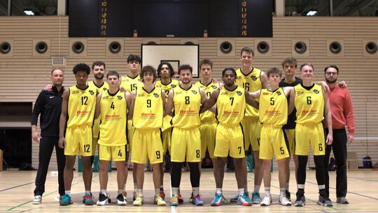 Die Regionalliga-Männer der VfL Kirchheim Knights haben Platz zwei verteidigt, werden aber von sieben Teams verfolgt. Foto: Thim