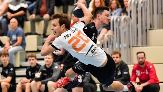 Lars Ruß und die HSG OLE haben sich zuhause durchgesetzt. Foto: Markus Brändli