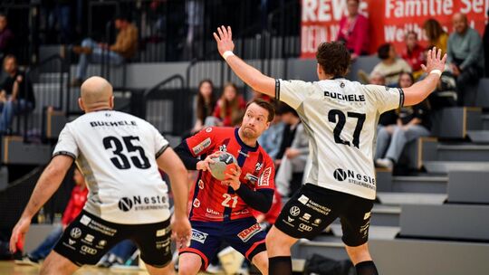 Es hat nicht sollen sein: Sebastian Martin und die Weilheimer haben gegen Zizishausen verloren. Foto: Markus Brändli Es hat nicht sollen sein: Sebastian Martin und die Weilheimer haben gegen Zizishausen verloren. Foto: Markus Brändli