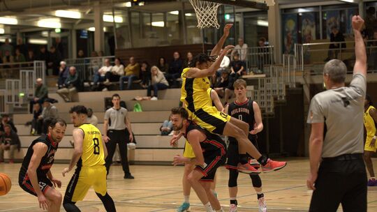 Hart umkämpft war das Duell der Kirchheimer mit der TSG Heilbronn. Foto: Thimo König