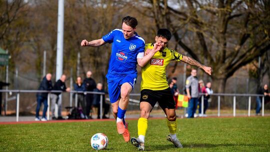 Timo Mader und die Jesinger mussten sich Heiningen erst spät geschlagen geben. Foto: Markus Brändli