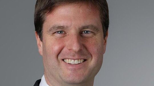 Roman Weiß wurde bei der Bürgermeisterwahl in Erkenbrechtsweiler mit 90,9 Prozent wiedergewählt. Foto. pr Roman Weiß wurde bei der Bürgermeisterwahl in Erkenbrechtsweiler mit 90,9 Prozent wiedergewählt. Foto. pr