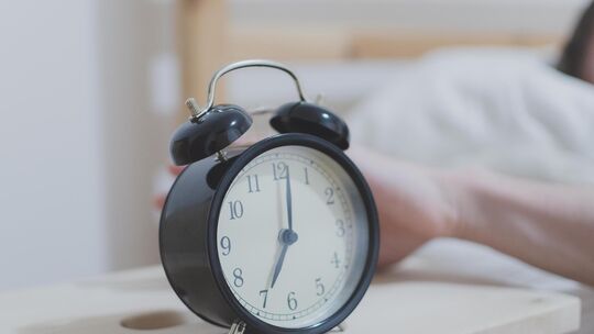 Bildunterschrift: Ein fester Ablauf am Morgen hilft gut in den Tag. Foto: Pixabay