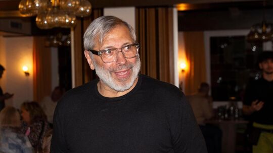 Jimmy Hartwig lockte rund 100 Gäste nach Reudern. Foto: Rudi Fritz