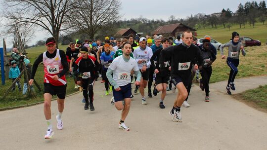 Kurze Hosen werden auch in diesem Jahr beim Bärlauchlauf zu sehen sein. Foto: pr Kurze Hosen werden auch in diesem Jahr beim Bärlauchlauf zu sehen sein. Foto: pr