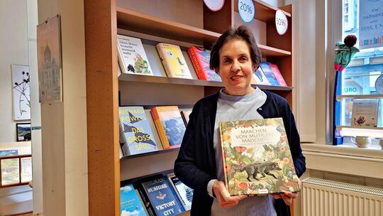 Katrin Hörcher in der Buchhandlung Schöllkopf. Foto: Florian Stegmaier Katrin Hörcher in der Buchhandlung Schöllkopf. Foto: Florian Stegmaier