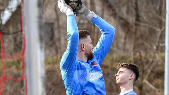 Zupacken tut Not, wenn man aus der Kreisliga B6 nicht in die neu gegründete Kreisliga C absteigen will. Foto: Markus Brändli Zupacken tut Not, wenn man aus der Kreisliga B6 nicht in die neu gegründete Kreisliga C absteigen will. Foto: Markus Brändli