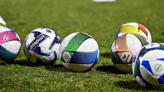 Die Kirchheimer Fußballerinnen haben die Quali-Runde mit einer Niederlage beendet. Symbolfoto: Markus Brändli Die Kirchheimer Fußballerinnen haben die Quali-Runde mit einer Niederlage beendet. Symbolfoto: Markus Brändli