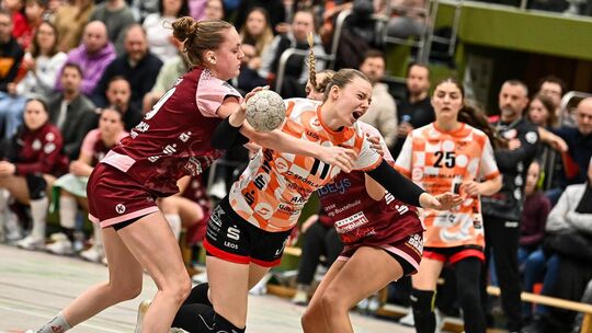 Die frühe Verletzung von Nele Nusser war mitentscheidend für die Niederlage der TG Nürtingen. Foto: Markus Brändli