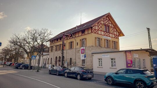 Der Wendlinger Bahnhof ist noch Sitz der KJR-Geschäftsstelle. Foto: Philip Sandrock Der Wendlinger Bahnhof ist noch Sitz der KJR-Geschäftsstelle. Foto: Philip Sandrock