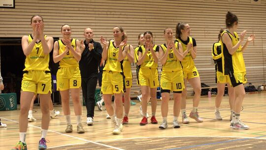Gibts Applaus zum Abschied? Die VfL-Frauen peilen im letzten Saisonspiel einen Sieg an. Foto: Thimo König