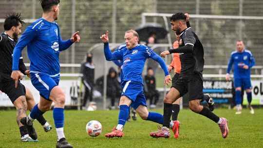 Simon Kottmann und die Jesinger haben den dritten Sieg in Folge verpasst. Foto: Markus Brändli