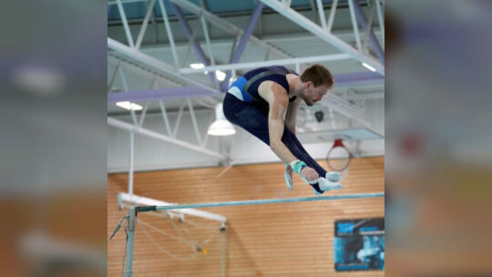 Das Reck war das einzige Gerät, an dem Nico Hofmann und die Kirchheimer das Nachsehen hatten. Foto: Wolfgang Strodel