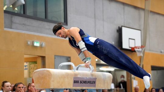 Manuel Hofmann hat seinen Heimatbesuch während des Studiums genutzt und für den VfL wichtige Punkte beigetragen.  Foto: Wolfgang