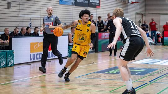 Tylan Pope war am Samstag in Leverkusen Topscorer der Partie. Foto: Nina Sander