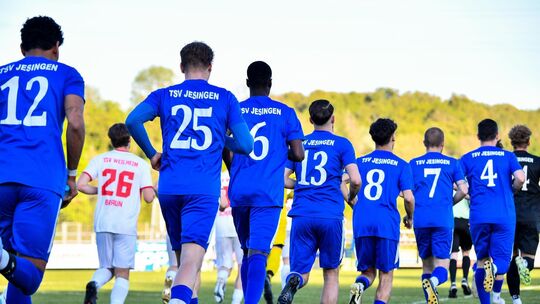 Quo vadis, TSV Jesingen? Der Weg der „Gerstenklopfer“ zeigt Richtung Kreisliga A. Foto: Markus Brändli