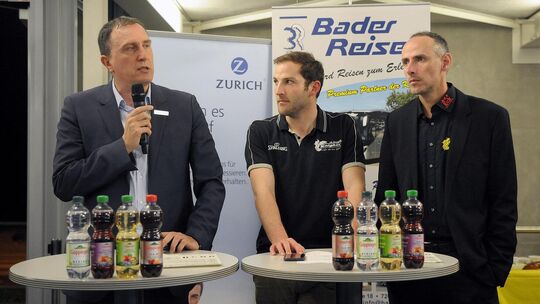 Wurde mit den Knights 2012 Vizemeister: Frenki Ignjatovic (links), hier während einer Pressekonferenz 2017 in Kirchheim neben Kn Wurde mit den Knights 2012 Vizemeister: Frenki Ignjatovic (links), hier während einer Pressekonferenz 2017 in Kirchheim neben Kn