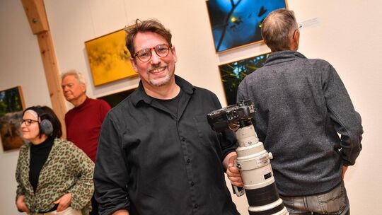 Die Sitzplätze waren in kürzester Zeit restlos besetzt: Fast einhundert Gäste erschienen zur Vernissage der Ausstellung. Foto: M Die Sitzplätze waren in kürzester Zeit restlos besetzt: Fast einhundert Gäste erschienen zur Vernissage der Ausstellung. Foto: M