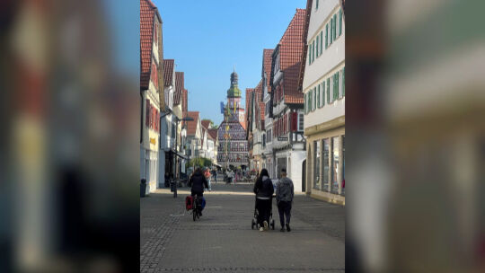 Fahrradfahren ist in der Marktstraße weiterhin nur zwischen 19 und 9 Uhr erlaubt. Foto: Antje Dörr