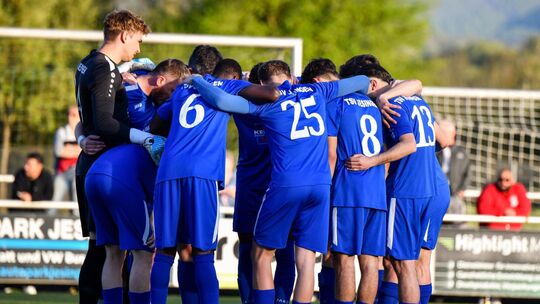 Der TSV Jesingen schwört sich auf den Klassenerhalt ein. Foto: Markus Brändli