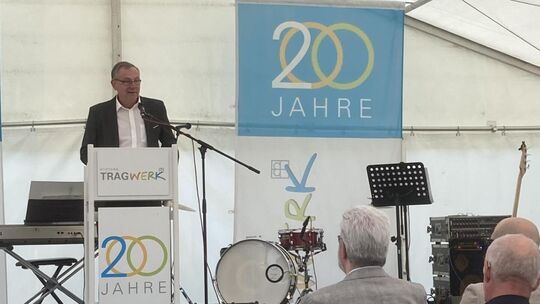 Bernd Siggelkow am Rednerpult. Foto: Andreas Volz